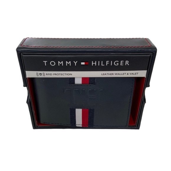 Tommy Hilfiger Wallet Navy RFID Leather Wallet & Valet - Picture 1 of 11